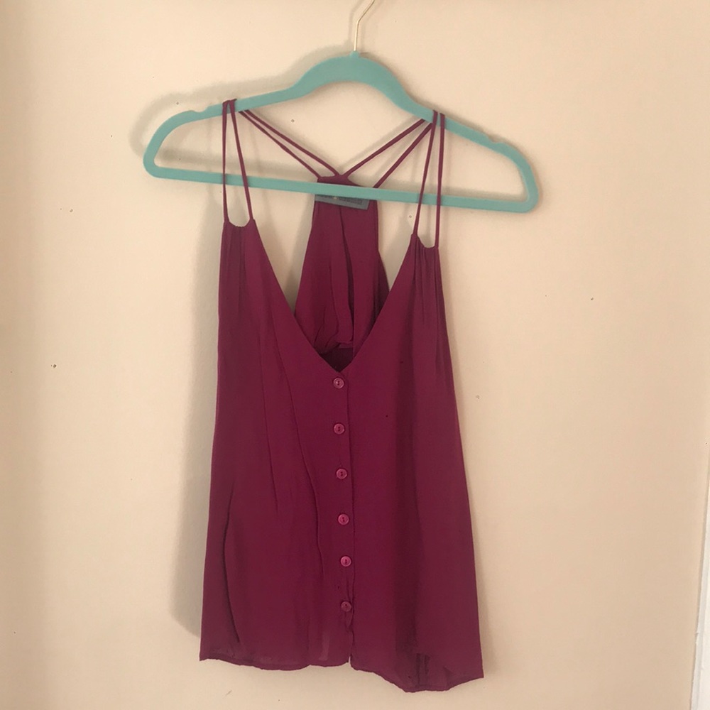 Maroon button up sleeveless blouse